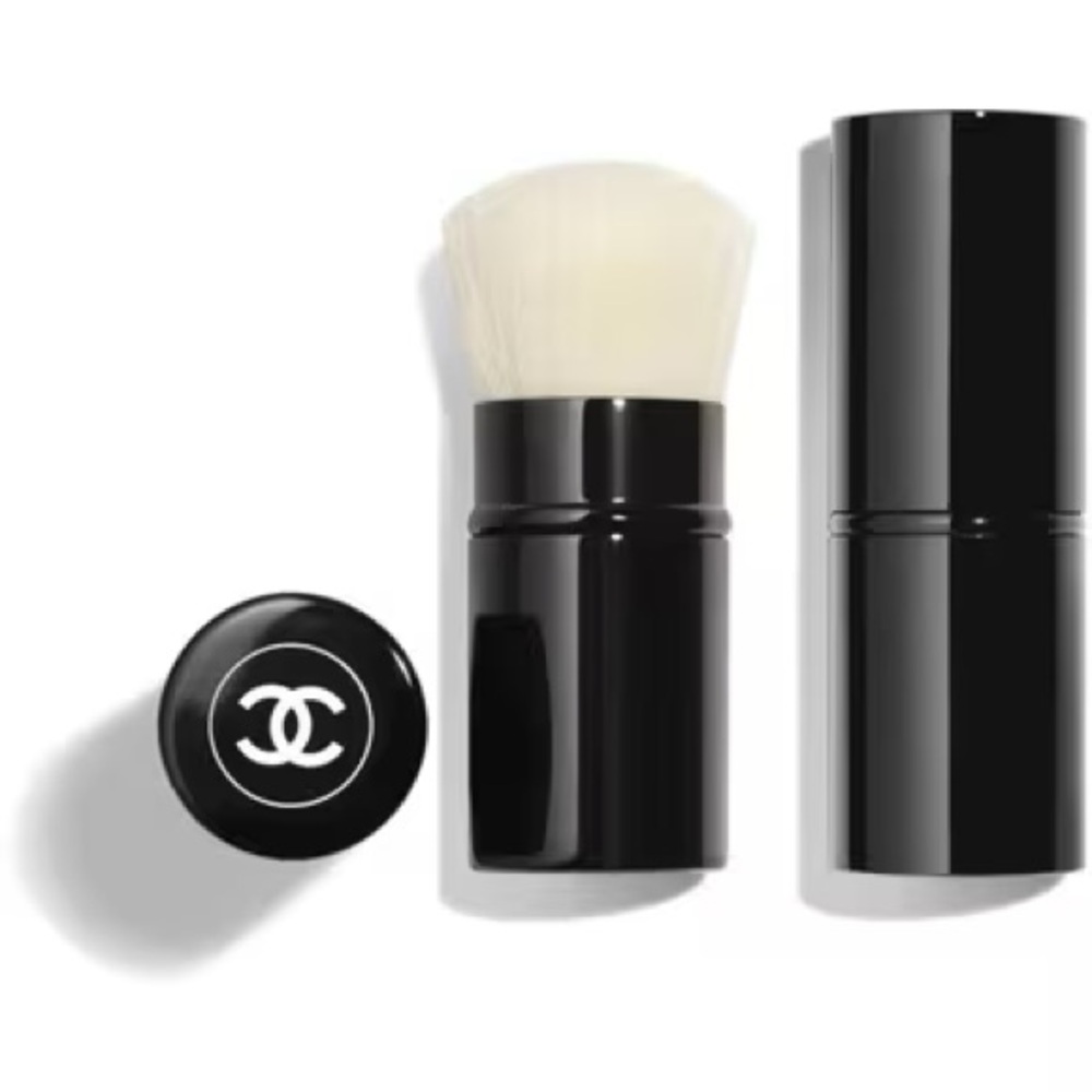 CHANEL Elegant Black and White Kabuki Brush